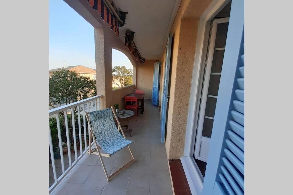 Appartement T2 A La Croix Valmer Piscine Et Tennis מראה חיצוני תמונה